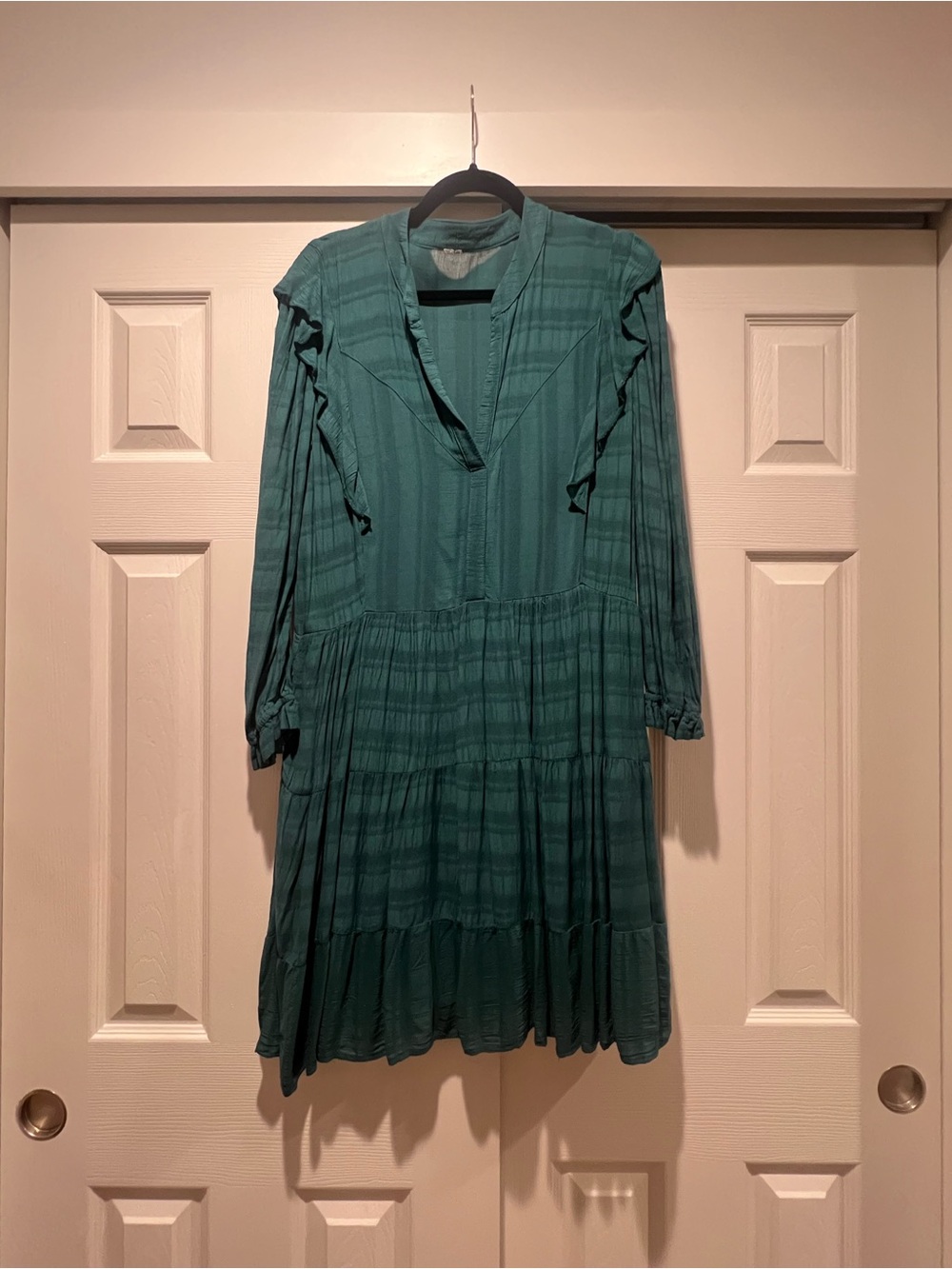 Timeless Teal Long-Sleeve Ruffle Tiered Dress